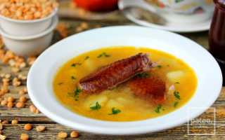 Как приготовить гороховый суп с копчеными крылышками