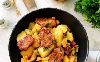 Рецепт копченых ребрышек с картошкой