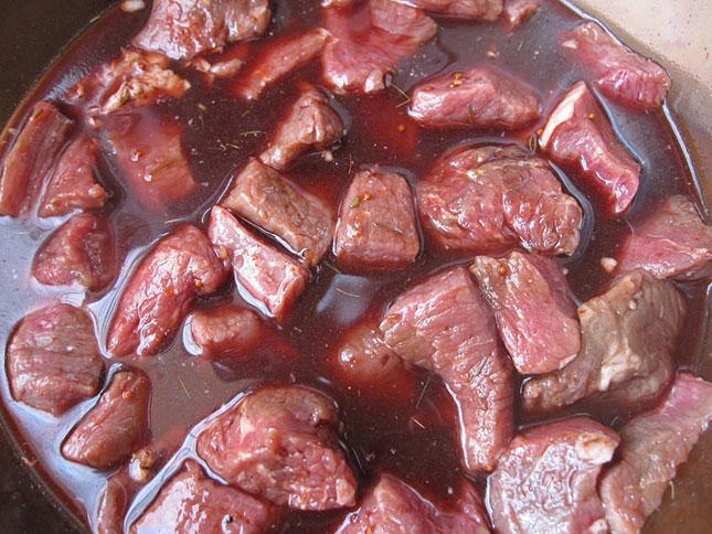 Мясо в винном маринаде Мясо в винном маринаде