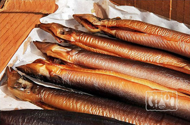 копченый угорь фото 1