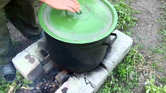 Коптильня из кастрюли