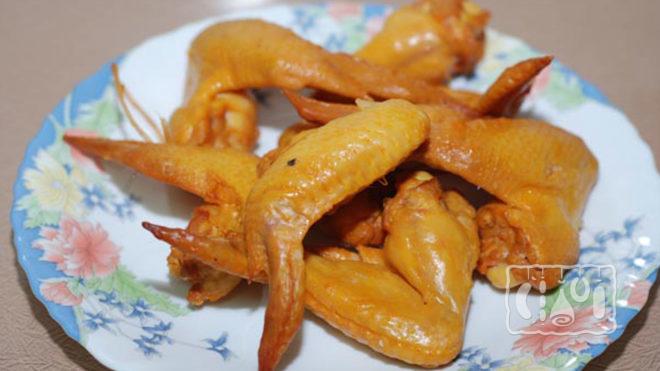 Куриные крылышки холодного копчения